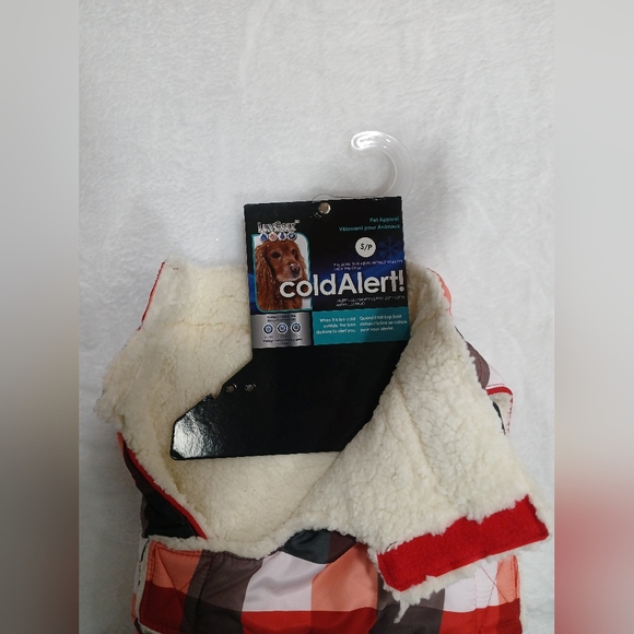 LuvGear Red & White Checker, Thick Lined Puppy/Dog Coat/Jacket, Size S/P - Picture 5 of 6